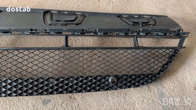 Решетка в бронята за Mercedes GLC w253, снимка 3 - Части - 34778271