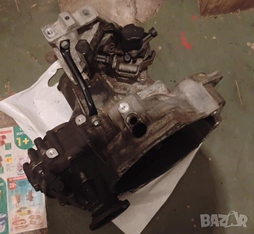 Ръчна скоростна кутия VW 1.9 TDI 90 и 110 кс 5 скорости 02J 301 107 C, снимка 3 - Части - 52110005