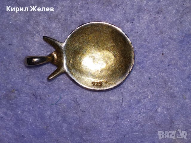 2010 Година КРАСИВА ФИГУРАЛНА СРЕБЪРНА ОРНАМЕНТИРАНА АРТ ВИСУЛКА СРЕБРО 925 с ПОЗЛАТА МЕДАЛЬОН 73631, снимка 2 - Колиета, медальони, синджири - 39226300
