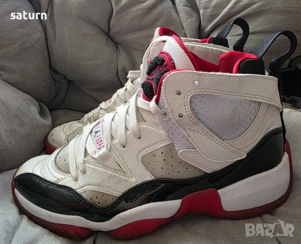 оригинален Jordan за волейбол с проблем 40,5, снимка 7 - Спортни обувки - 53538177