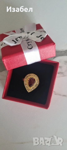 Позлатен пръстен с натурален гранат и диаманти, снимка 6 - Пръстени - 53592942