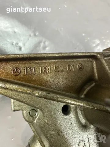 Маслена Помпа за Мерцедес Mercedes-benz W202 1111810201, снимка 2 - Части - 49074322