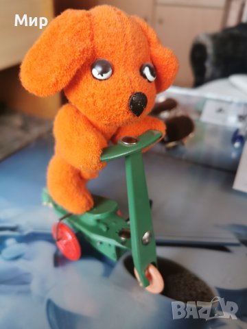 Винтидж играчка куче на скутер. , снимка 1 - Колекции - 40422961