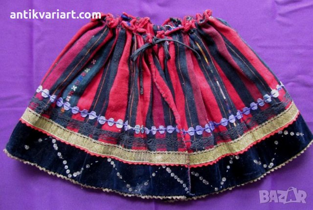 19 век Фолк Арт Вълнен Детски Костюм, снимка 5 - Антикварни и старинни предмети - 26775808