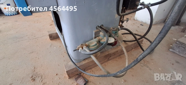 Продавам многошпинделна пробивна машина Holzkraft, снимка 2 - Други машини и части - 51605822