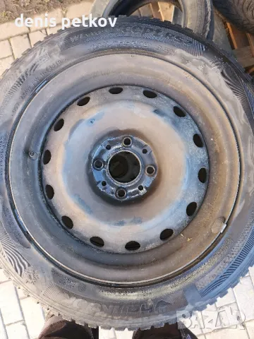 Зимни гуми с джанти 195/55/R15, снимка 3 - Гуми и джанти - 48504973