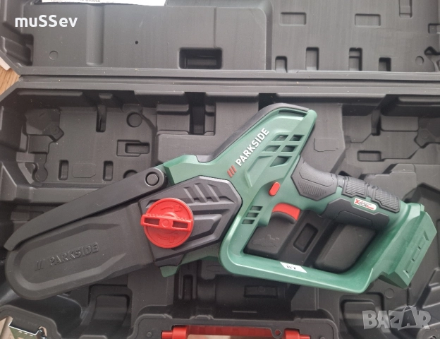 Акумулаторна резачка за дървесина 20V Parkside model PGHS 20-li B2, снимка 5 - Градинска техника - 51540992