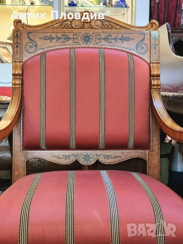 Италианско кресло с дърворезба, снимка 3 - Дивани и мека мебел - 52849479