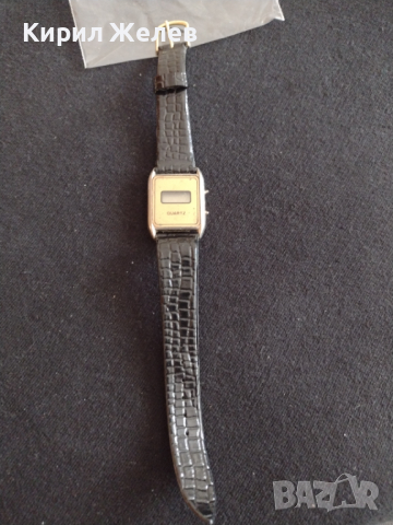 Ретро модел дамски часовник от соца много красив с кожена каишка за колекция Арт - 26783