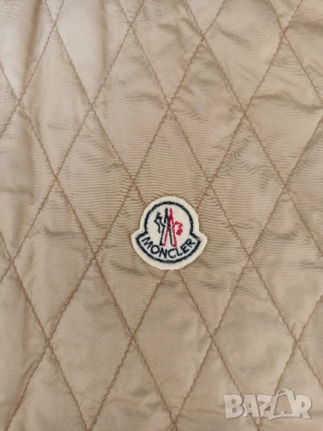 Дамски  оригинален елек Moncler, снимка 2 - Елеци - 51443740