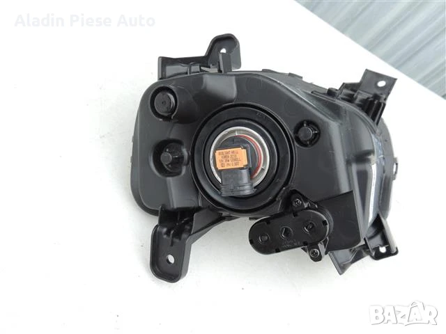 Ляв фар Kia Ceed година 2018 2019 2020 2021 2022 код 92201-J7000, 92201J7000, 86563-J7000 , снимка 3 - Аксесоари и консумативи - 50544593