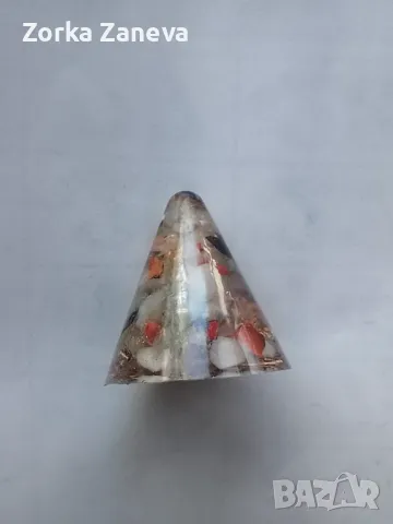  Оргонит конус Диаметър-2,5 см,височина-3 см.