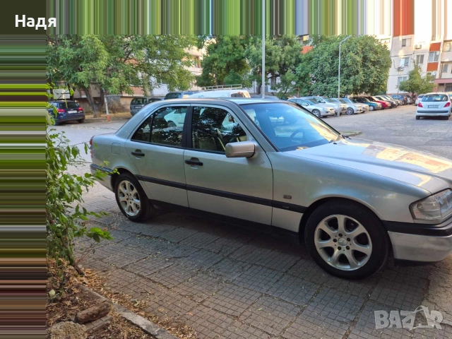 лек автомобил Мерцедес , снимка 9 - Автомобили и джипове - 52839121