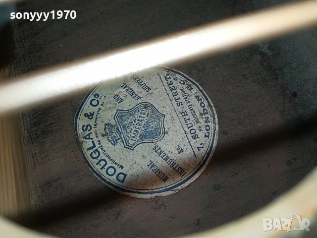 поръчана!!!LONDON ENGLAND-АВТЕНТИЧНА КИТАРА 2011220837M, снимка 10 - Антикварни и старинни предмети - 38730454