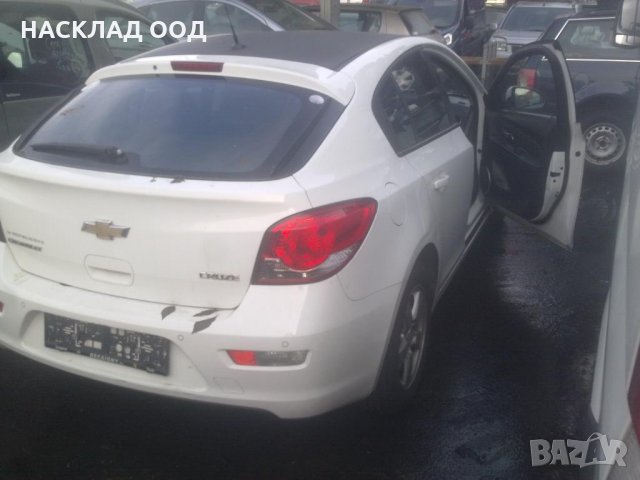 Chevrolet Cruze / Шевролет Круз 1.8i 2011 г., снимка 4 - Автомобили и джипове - 32770613