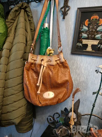 FOSSIL чанта естествена кожа