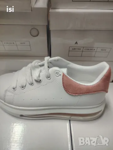 Разпродажба-Дамски маратонки, снимка 9 - Маратонки - 47694956