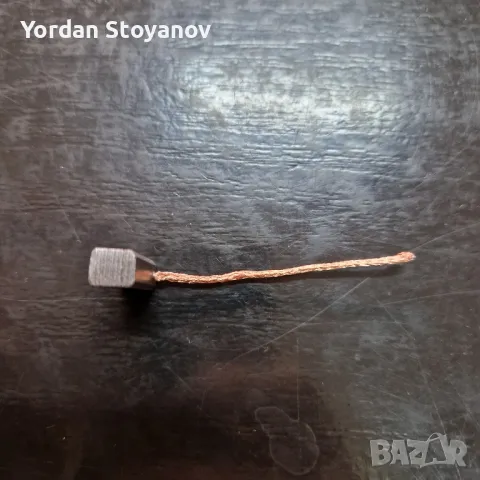 Carbon brush for shiftgear electric motor for easytronic, снимка 2 - Части - 49094761