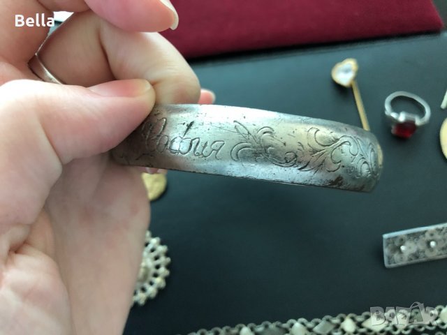 Царски накити-лот, снимка 12 - Антикварни и старинни предмети - 25711362