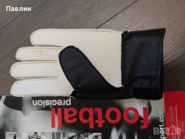 Мъжки вратарски ръкавици Uhlsport, снимка 3 - Футбол - 43604772