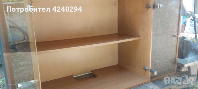 Шкаф - витрина за стена, снимка 4 - Секции и витрини - 51958057