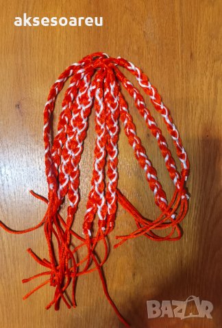 Мартеница за ръка гривна с преплетени конци с регулируема връзка плетени мартеници дамски мъжки унис, снимка 13 - Гривни - 35418349