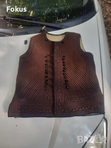 Стара възрожденска дреха елек елече антерия носия , снимка 2 - Антикварни и старинни предмети - 51596748