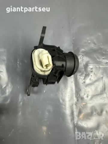 Ключалка за БАГАЖНИК Мерцедес Mercedes-benz W168 A168740091