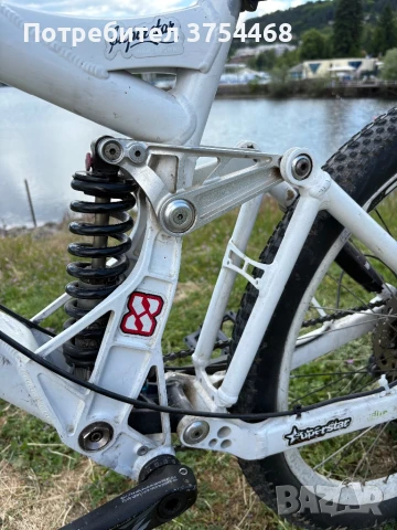 На части Велосипед за спускане Iron horse sunday factory, снимка 1