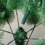 Изкуствена зелена Елха с шишарки с естествено изглеждащи и плътни клонки 120см.