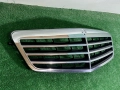 решетка радиаторна Mercedes w212 E klass 2009-2013 г. #1035V, снимка 3