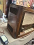 Продава се старинно дървено радио . , снимка 4