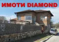 Двуетажна къща с гараж в село Брод общ. Димитровград, снимка 2