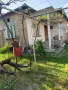 Къща в центъра на с. Мараш, снимка 1