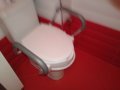 немска надстройка за тоалетна чиния