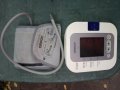 Японски клинично утвърден апарат за кръвно налягане Omron 3M и адаптер към него, снимка 1 - Медицинска апаратура - 43527176