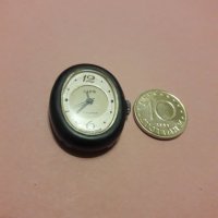 Стар дамски механичен часовник -Заря , снимка 6 - Антикварни и старинни предмети - 26537399