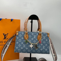 Louis Vuitton дамска чанта, снимка 9 - Чанти - 44854342