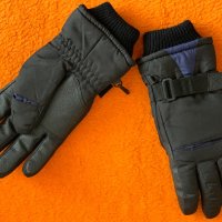 Нови скиорски ръкавици Thinsulate, снимка 1 - Зимни спортове - 30369286