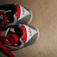 Футболни обувки  Uhlsport, снимка 4 - Детски маратонки - 26311799