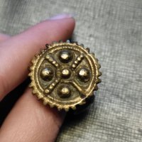 Античен балкански пръстен , снимка 1 - Антикварни и старинни предмети - 39481454