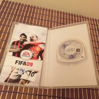 Игра PSP FIFA 09, снимка 2 - PlayStation конзоли - 27492882