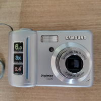 Продавам SAMSUNG Digimax s600, снимка 1 - Фотоапарати - 36418149