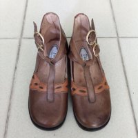 Италиански детски обувки от гьон и кожа,луксозни,нови,за момиченце,номер 23, снимка 1 - Детски обувки - 37069316