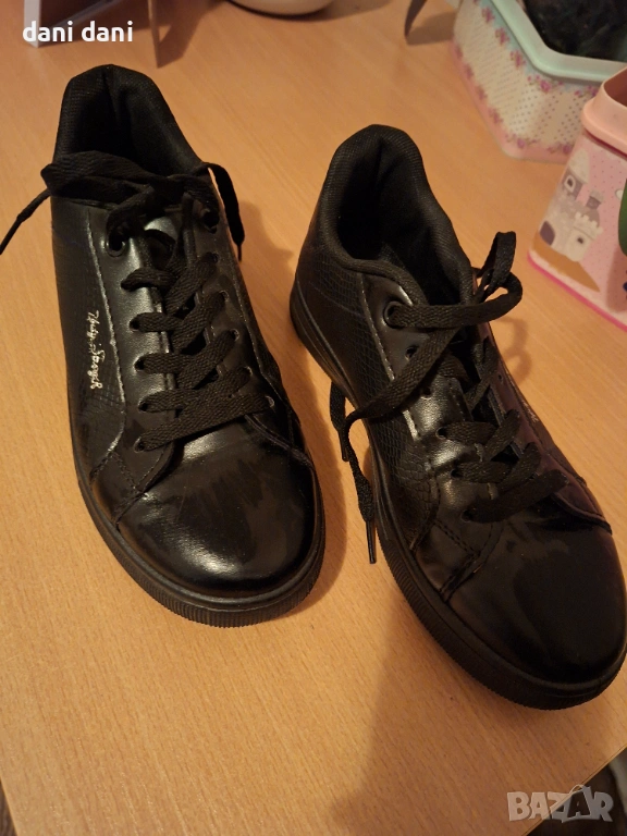 Обувки, снимка 1