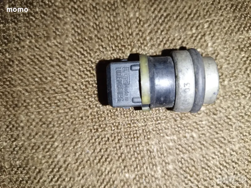 Датчик температура охлаждаща течност Пасат б3, снимка 1
