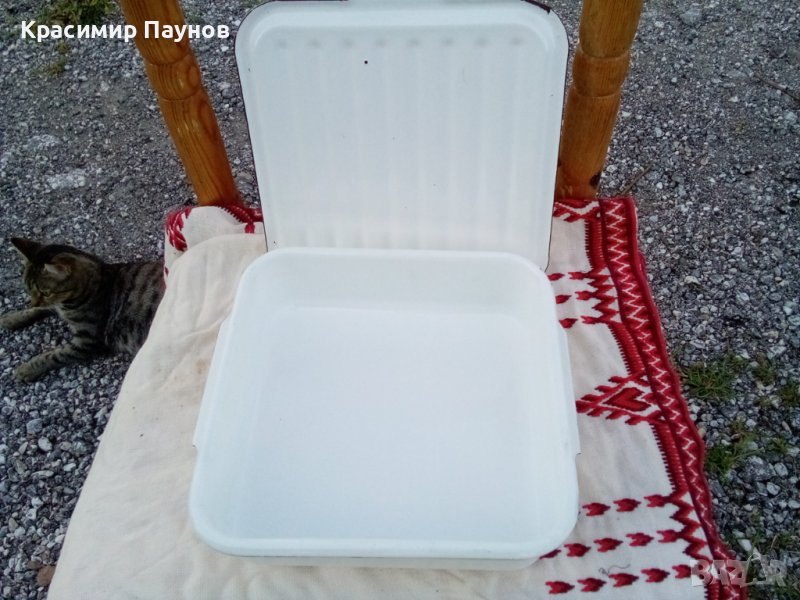 Емайлирана тавичка Соц.период  ,,Оборище " 1981, снимка 1