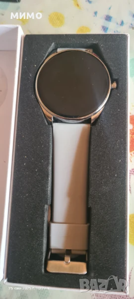 Ултра тънък смарт часовник, снимка 1