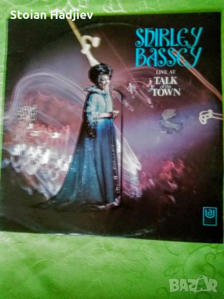 SHIRLEY BASSEY-live at Talk of the Town,LP, снимка 1