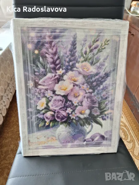 Ваза с цветя , снимка 1